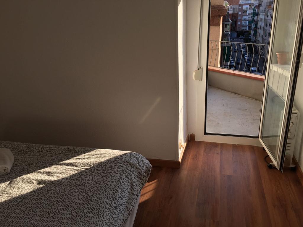 Apartment Maladeta L'Hospitalet de Llobregat Eksteriør billede