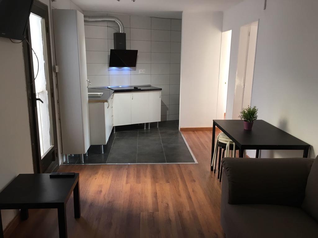 Apartment Maladeta L'Hospitalet de Llobregat Eksteriør billede