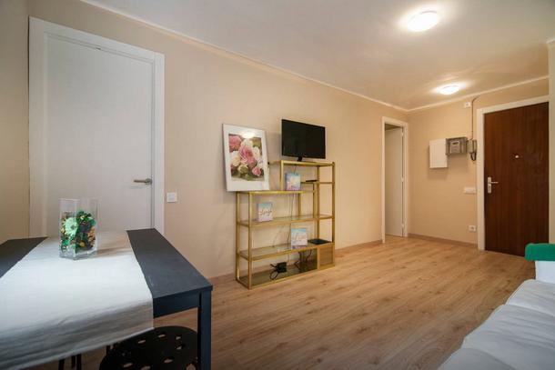 Apartment Maladeta L'Hospitalet de Llobregat Eksteriør billede